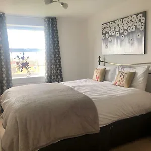 Avery Mews Apartment